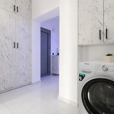 Jensila Suite By 